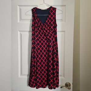 41 Hawthorn Black and Pink Geometric Midi Dress